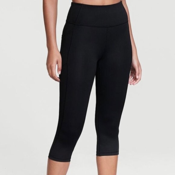 NWT Victoria's Secret Victoria Sport Knockout Capri Leggings - Picture 4 of 12